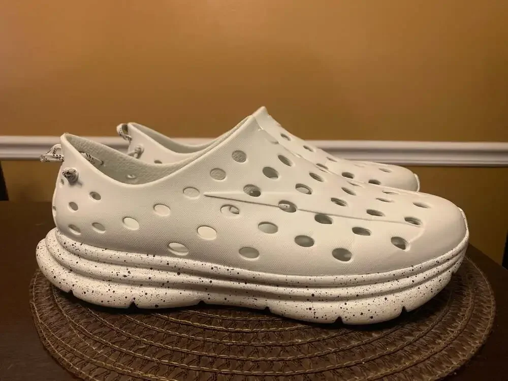 Kane Footwear Revive Active Recovery Slip-On Clogs - White/Blue Speckled 12